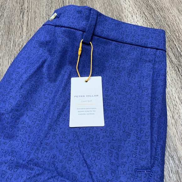Peter Millar Crown Sport Salem Dazed & Transfused Shorts Drinks Print Size 30